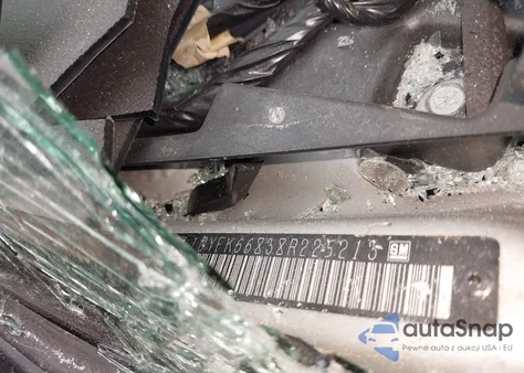 2008 Cadillac Escalade Esv Standard z USA, uszkodzony, nr VIN 1GYFK66838R225213